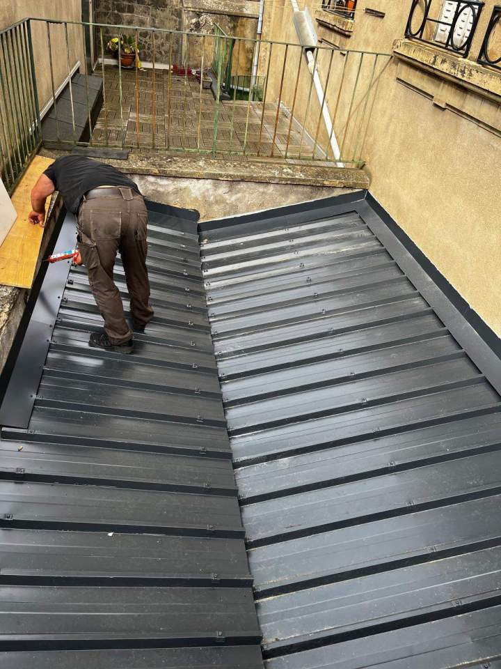 Rénovation toit bac acier Clermont-Ferrand