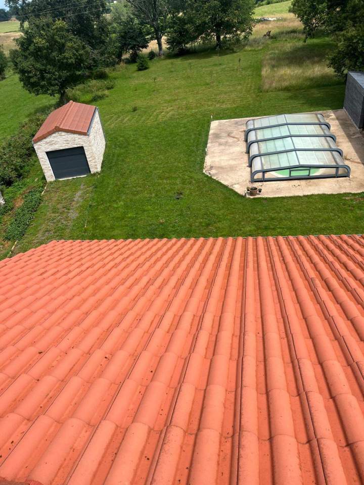 Nettoyage toiture Clermont-Ferrand